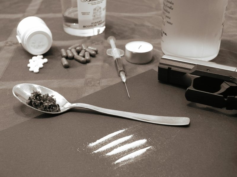 criminal-possession-of-a-controlled-substance-in-the-fifth-degree-220-06
