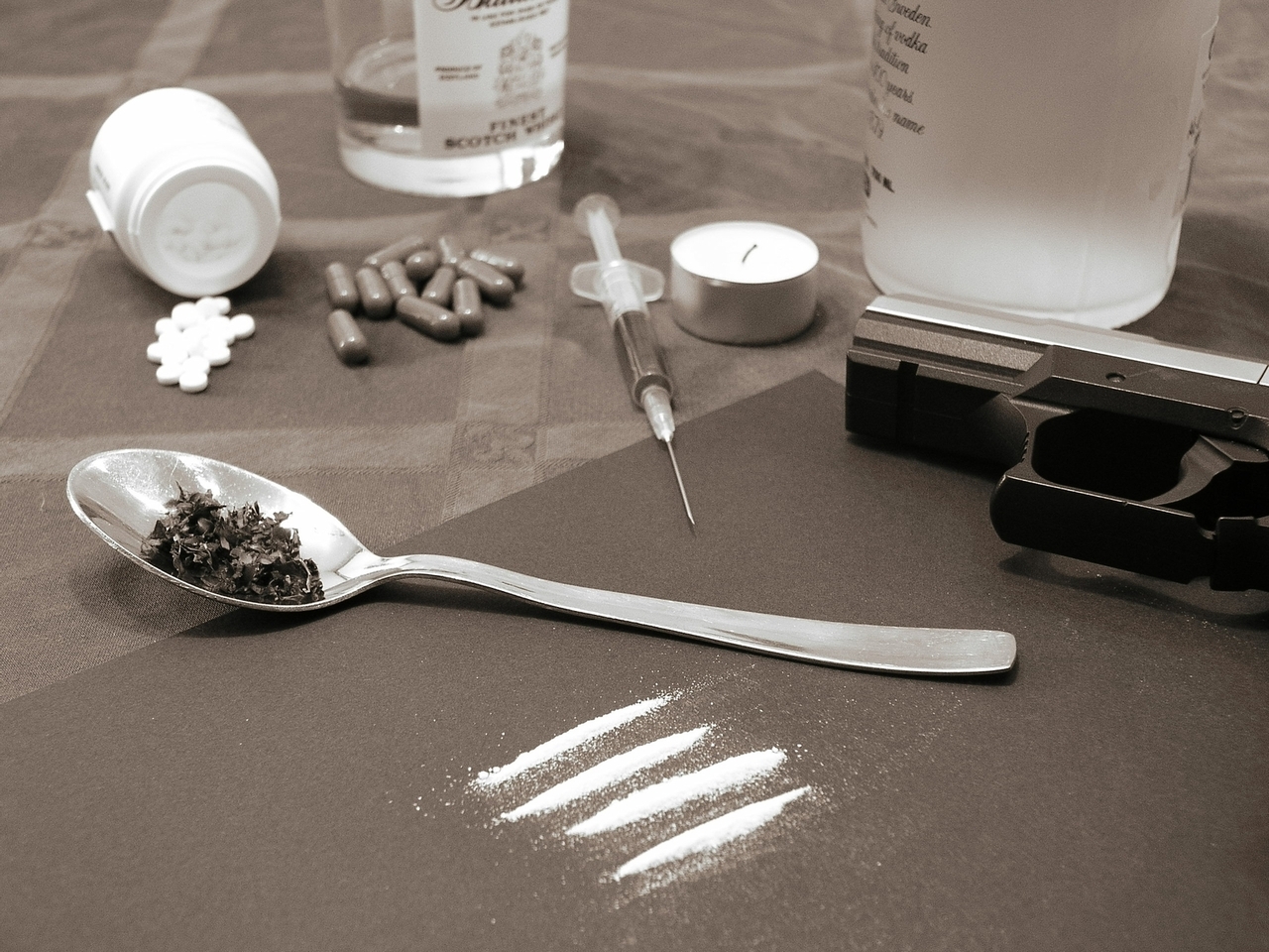 NY PENAL LAW § 220.06 CRIMINAL POSSESSION OF A CONTROLLED SUBSTANCE IN THE FIFTH DEGREE. NY PENAL LAW § 220.06 CRIMINAL POSSESSION OF A CONTROLLED SUBSTANCE IN THE FIFTH DEGREE.